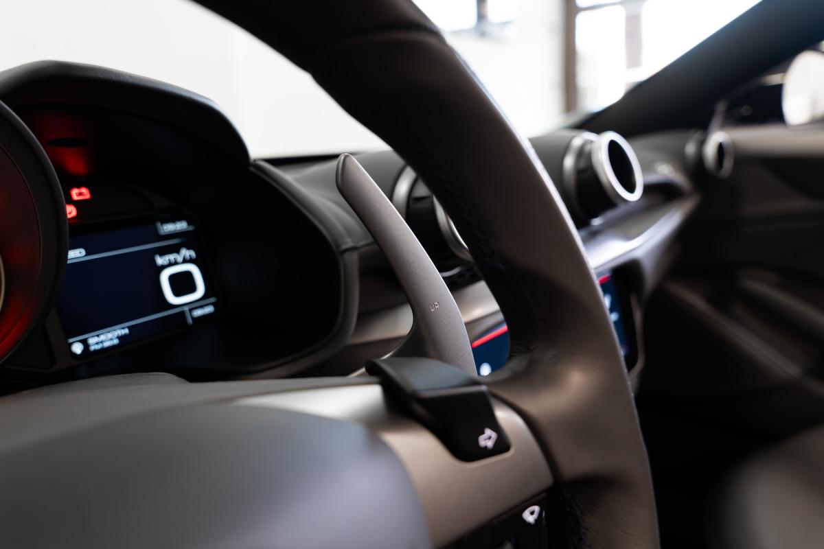 ferrari-portofino-2023-gasolina-3855cc