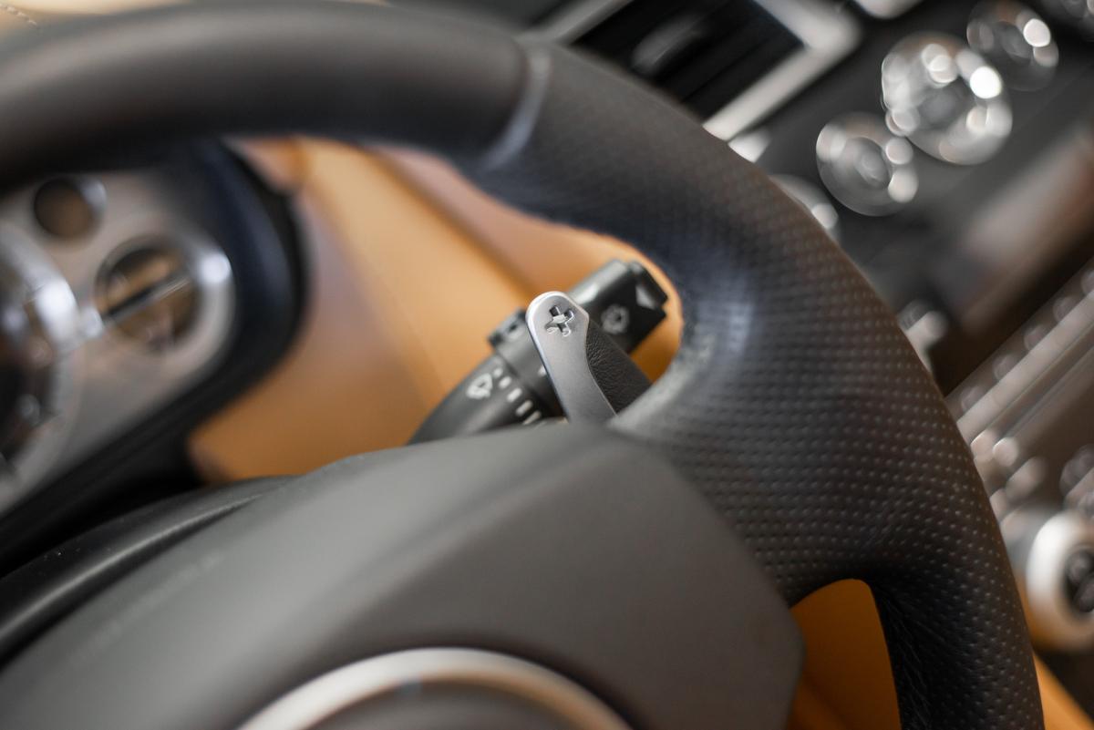 aston-martin-vantage-roadster-2011-gasolina-4735cc