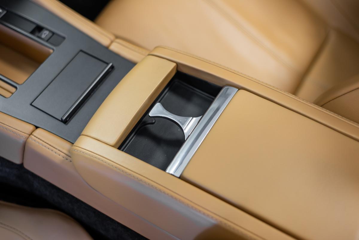 aston-martin-vantage-roadster-2011-gasolina-4735cc