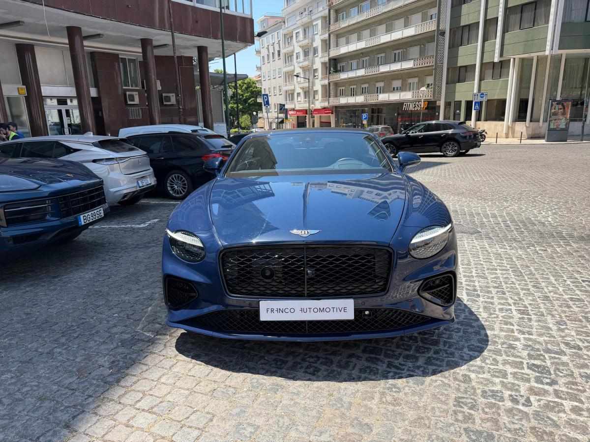bentley-continental-2024-gasolina-3996cc
