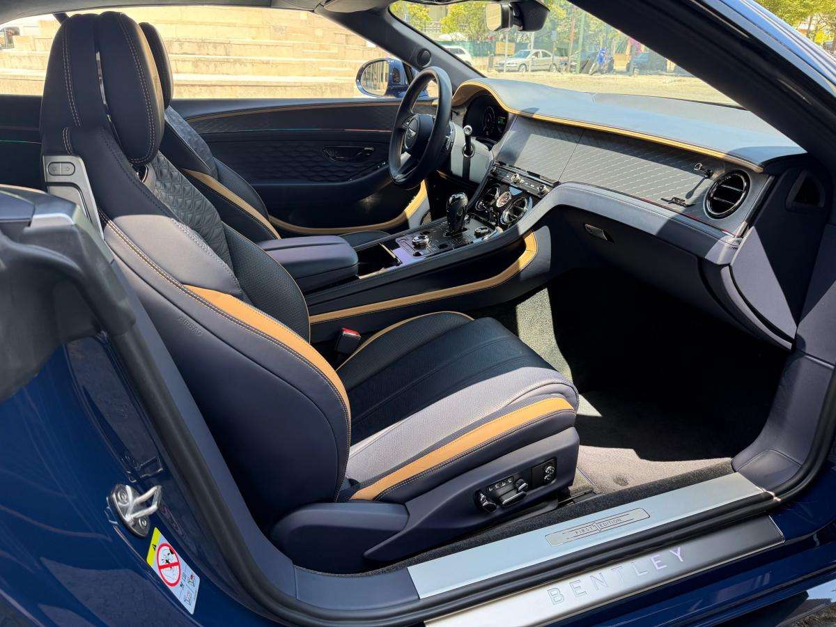 bentley-continental-2024-gasolina-3996cc