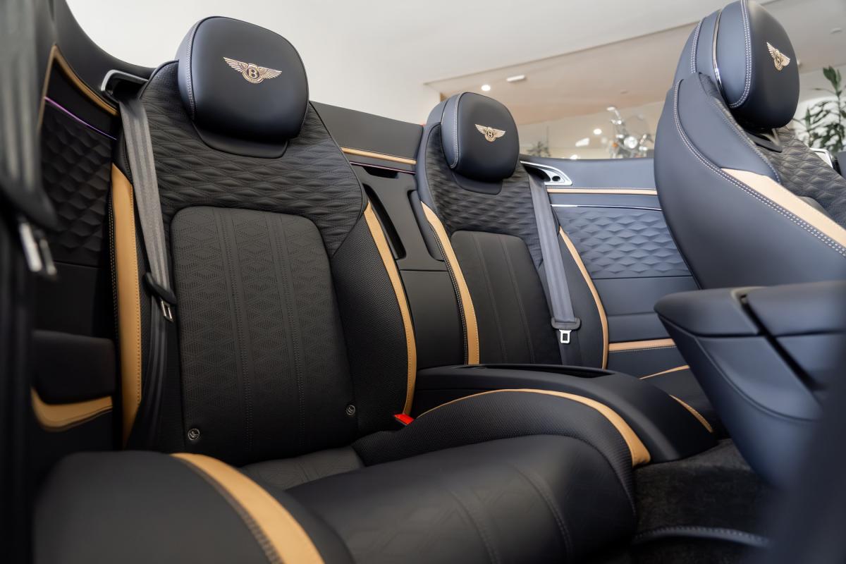 bentley-continental-2024-gasolina-3996cc