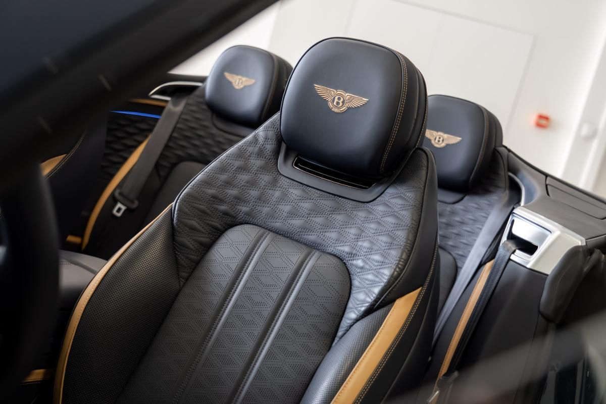 bentley-continental-2024-gasolina-3996cc