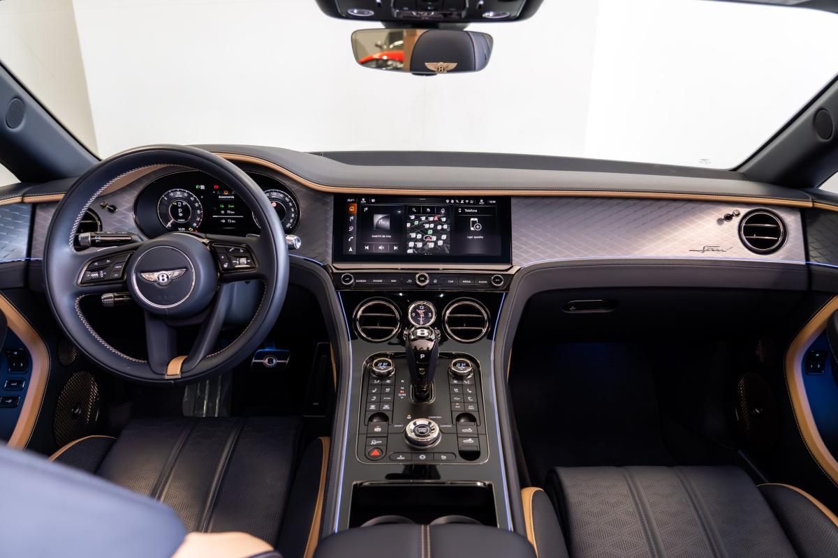 bentley-continental-2024-gasolina-3996cc