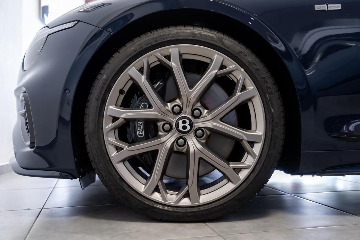 bentley-continental-2024-gasolina-3996cc