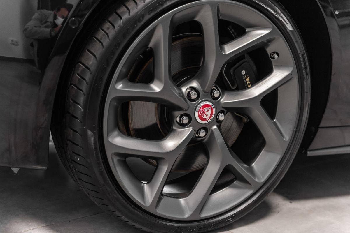 jaguar-xe-2018-gasolina-1997cc