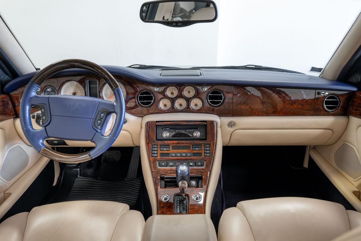 bentley-arnage-2000-gasolina-6750cc