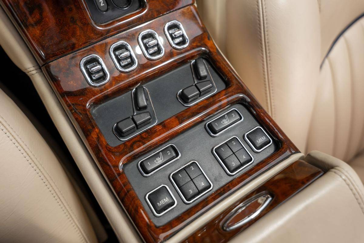 bentley-arnage-2000-gasolina-6750cc