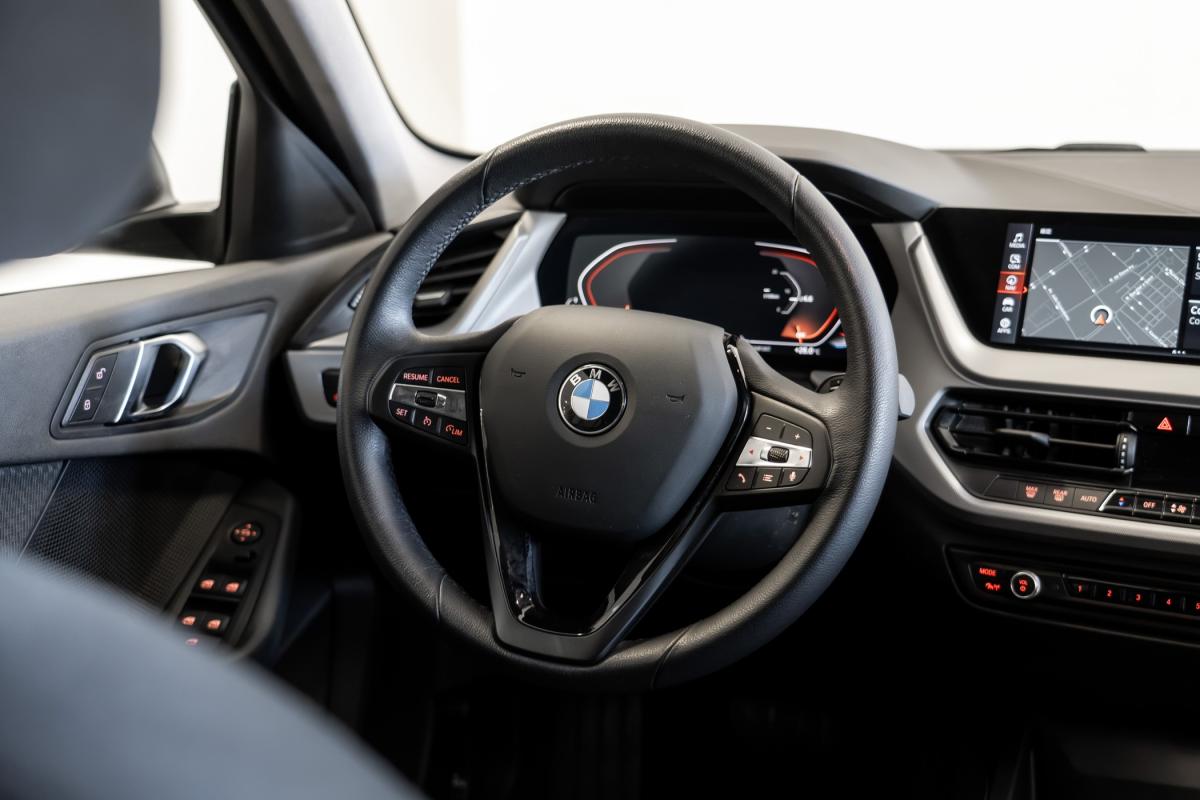 bmw-serie-1-2022-gasolina-1499cc