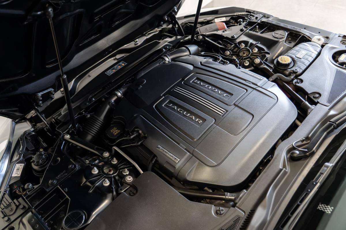 jaguar-f-type-2013-gasolina-2995cc