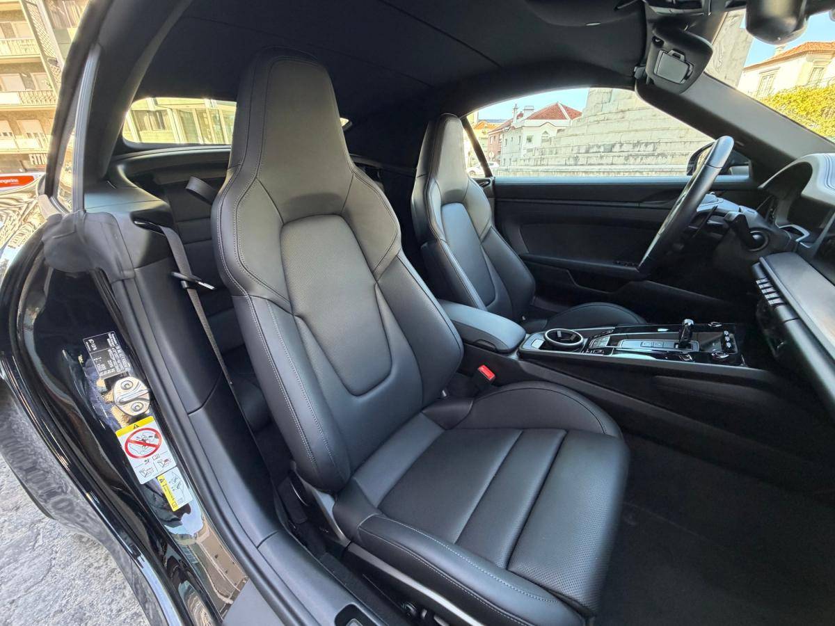porsche-911-2025-gasolina-3591cc