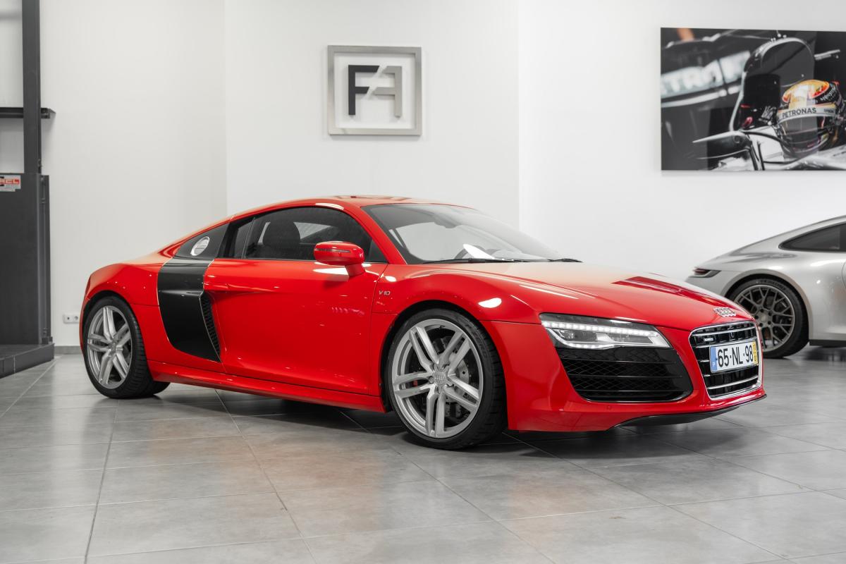 audi-r8-2013-gasolina-5204cc