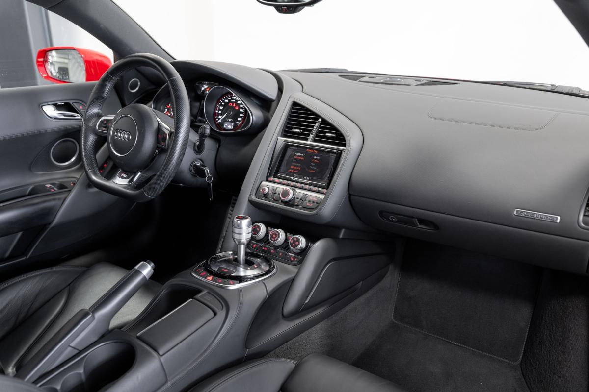audi-r8-2013-gasolina-5204cc