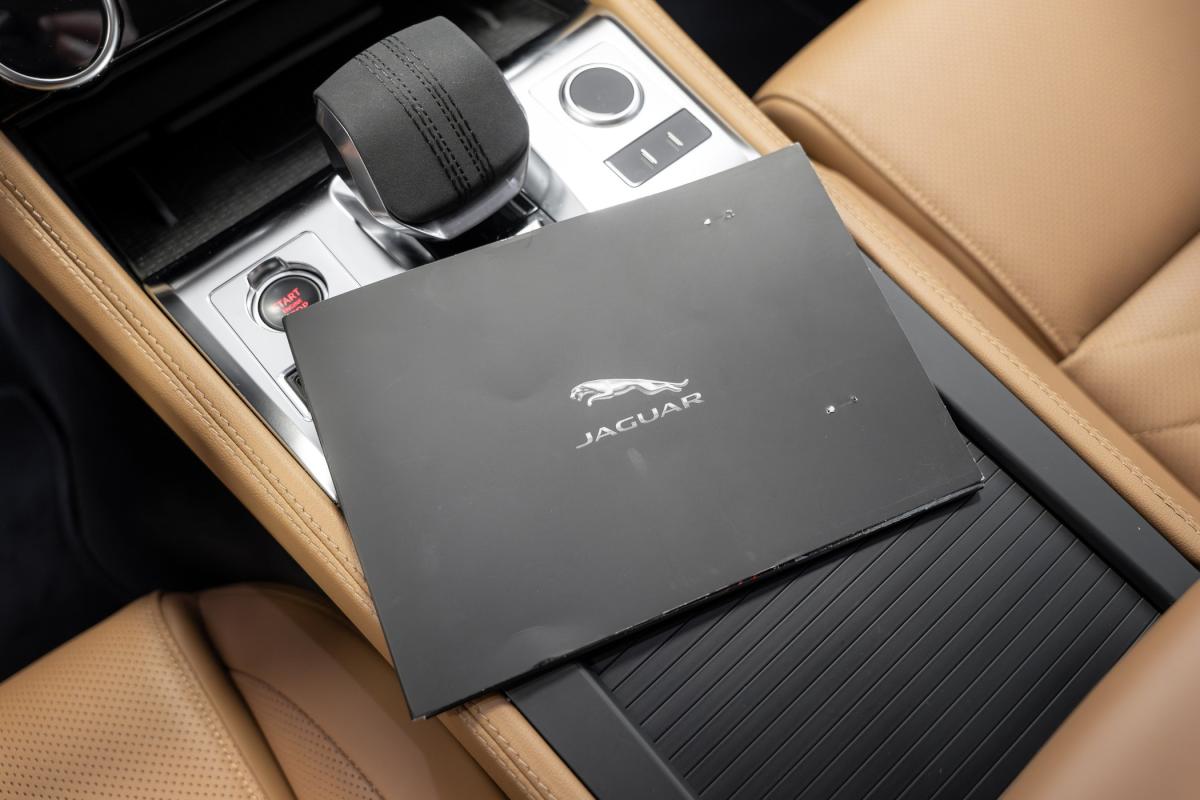 jaguar-f-pace-2022-hibrido-a-gasolina-1997cc