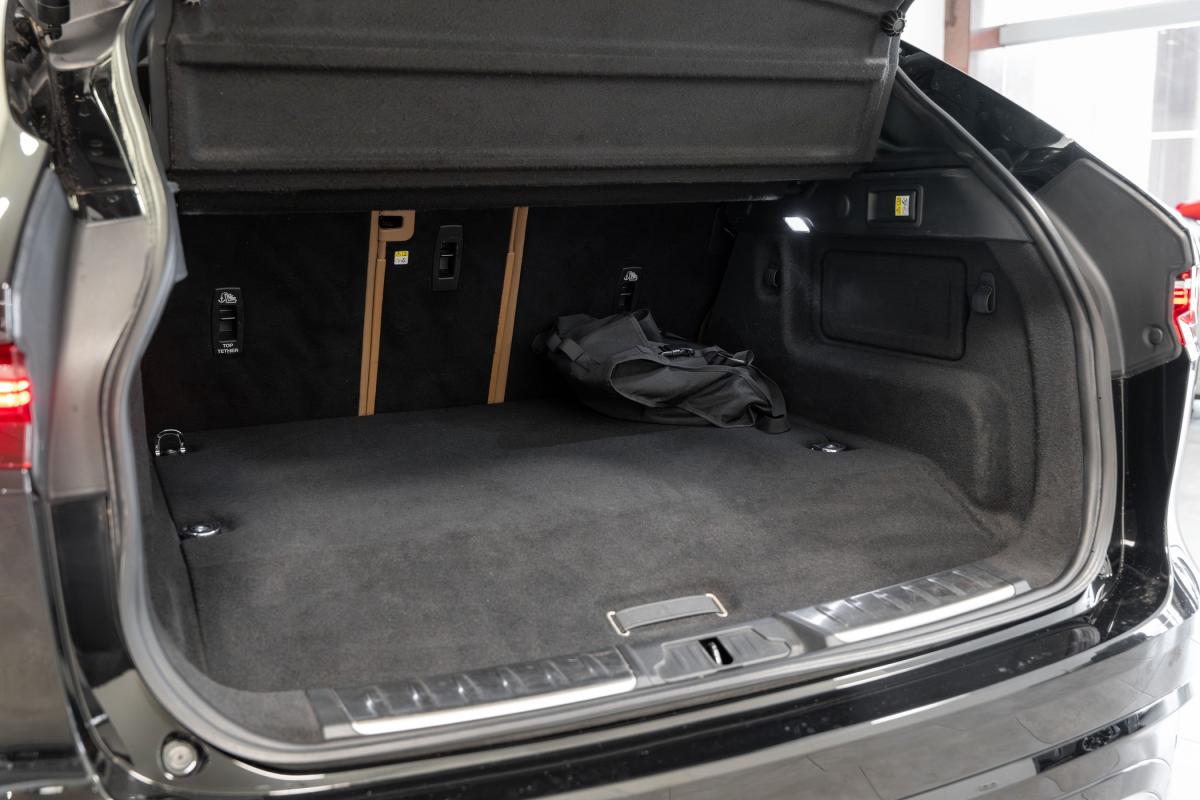 jaguar-f-pace-2022-hibrido-a-gasolina-1997cc