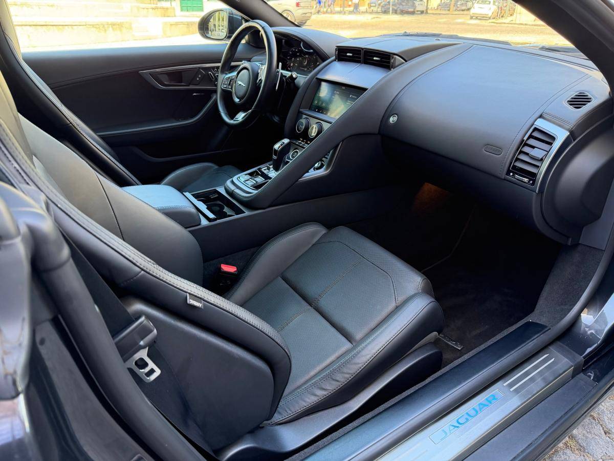 jaguar-f-type-2020-gasolina-1997cc