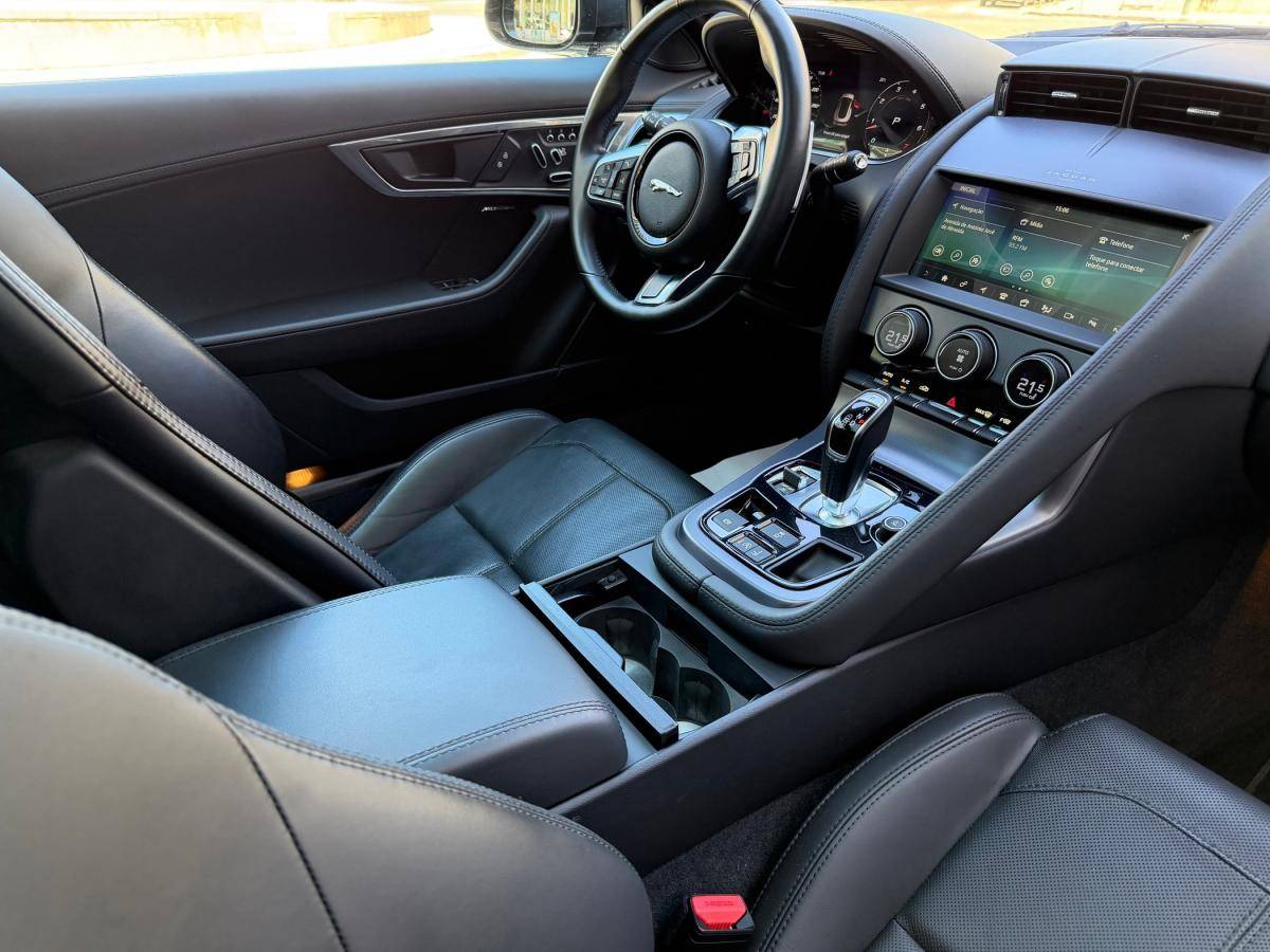 jaguar-f-type-2020-gasolina-1997cc