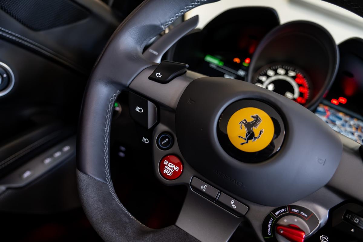 ferrari-portofino-2020-gasolina-3855cc
