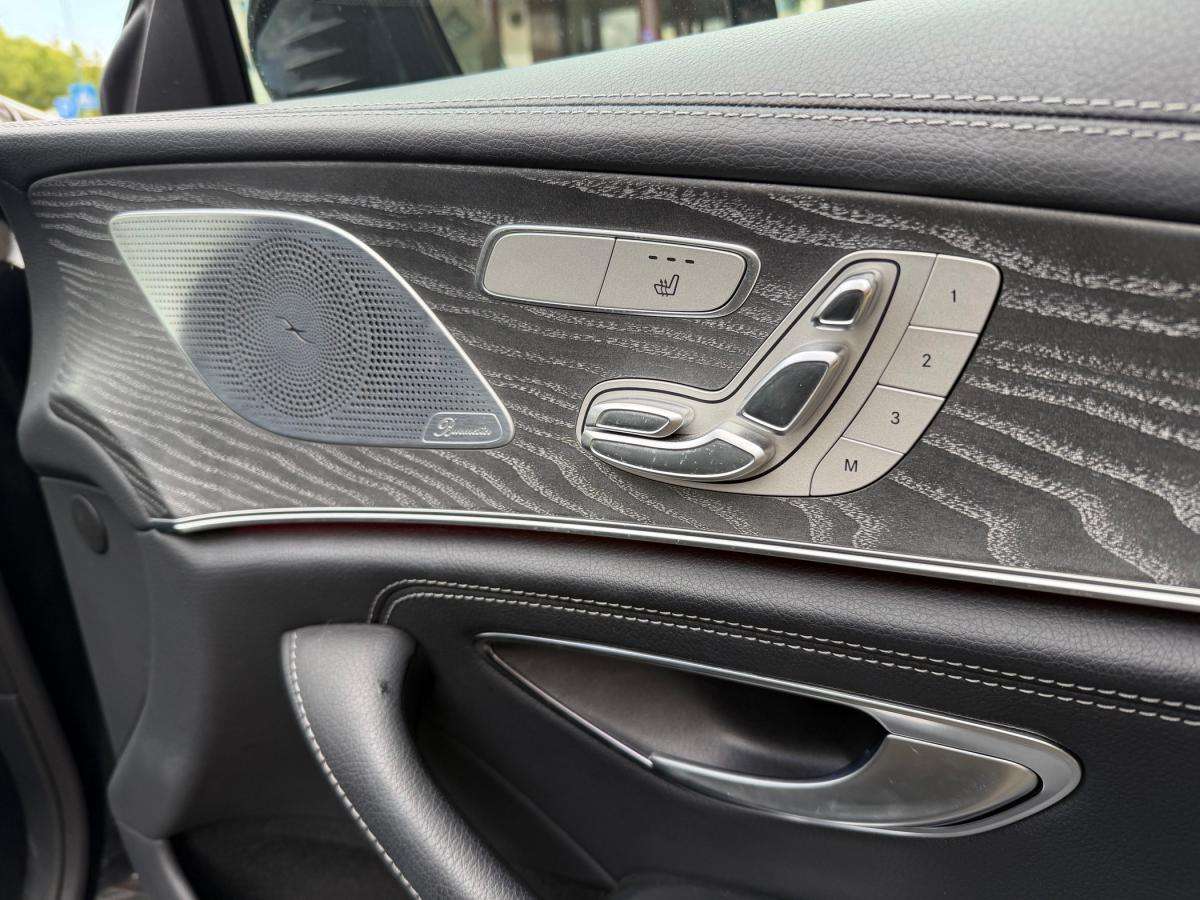 mercedes-benz-cls-2020-diesel-2925cc