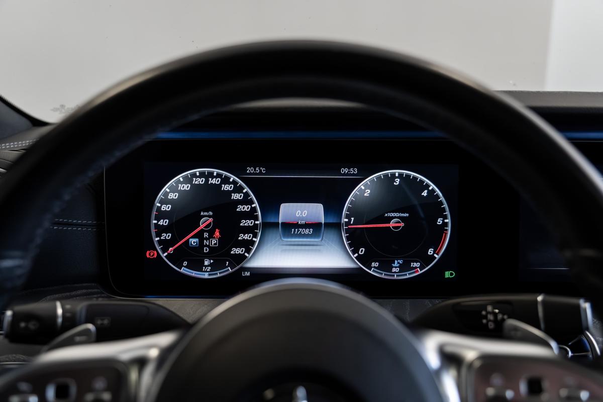 mercedes-benz-cls-2020-diesel-2925cc