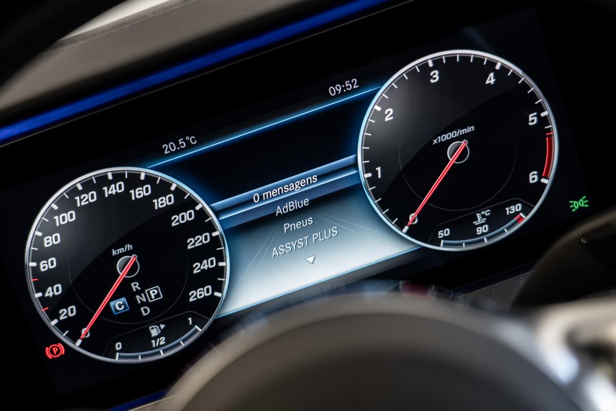 mercedes-benz-cls-2020-diesel-2925cc