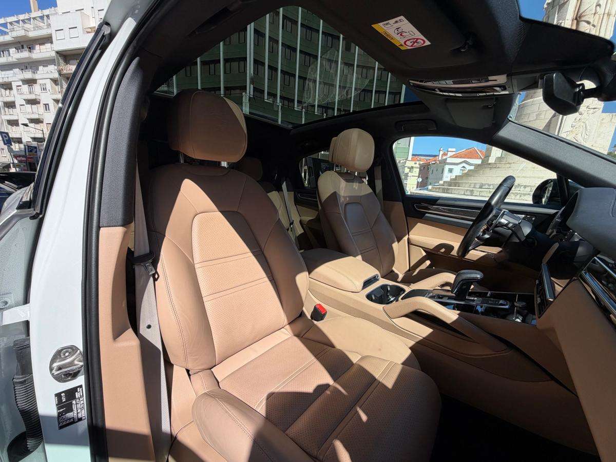 porsche-cayenne-2023-hibrido-a-gasolina-2995cc