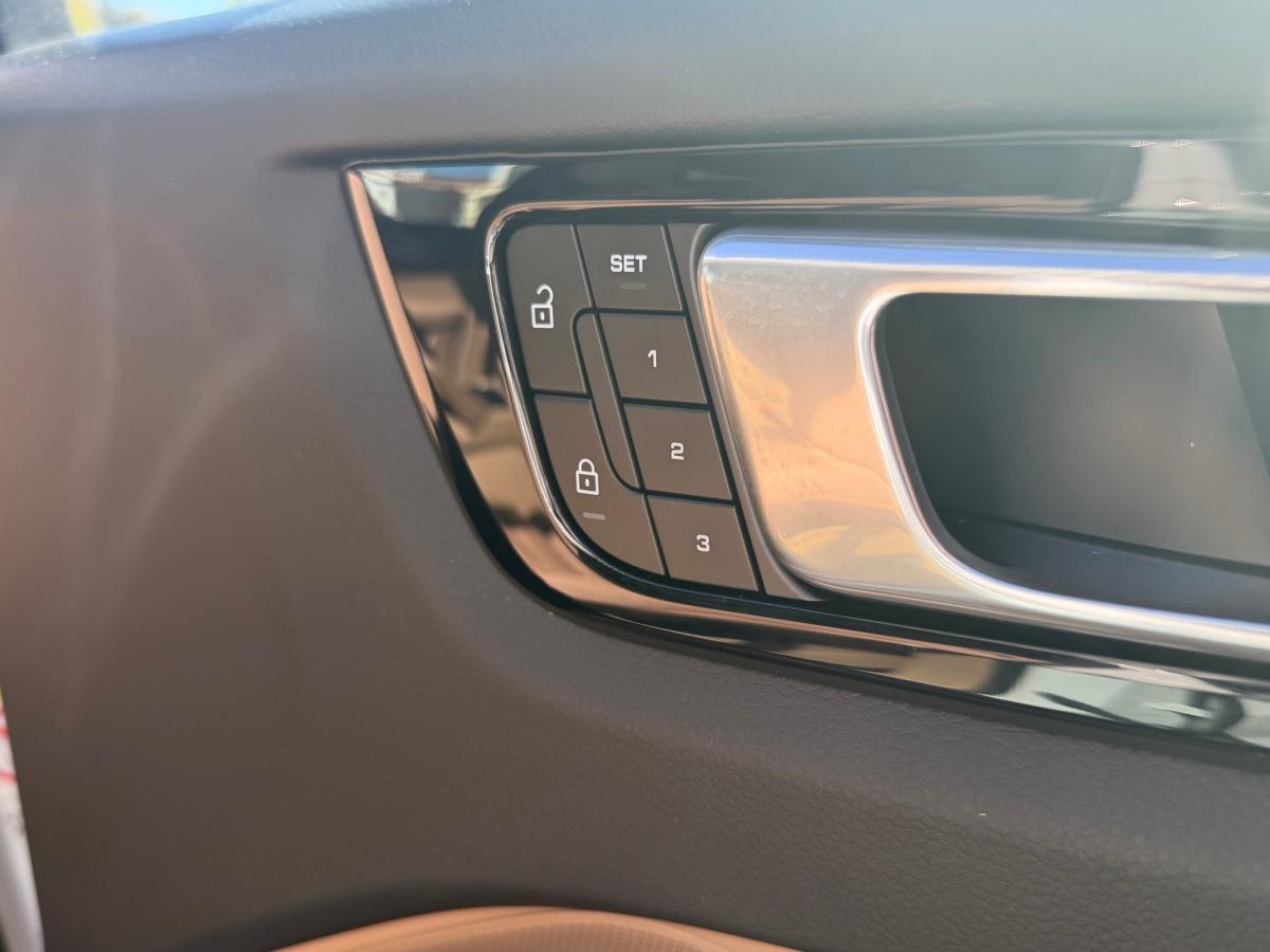 porsche-cayenne-2023-hibrido-a-gasolina-2995cc