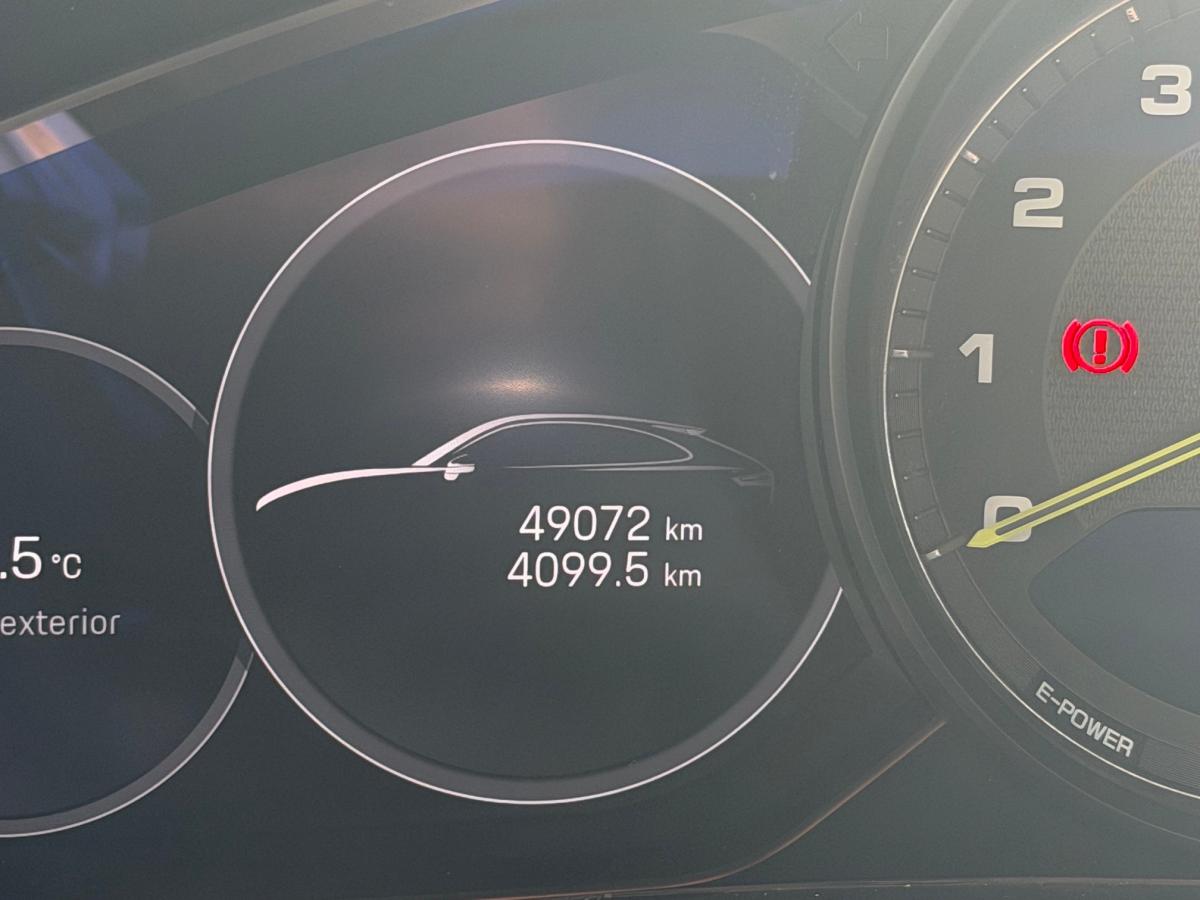porsche-cayenne-2023-hibrido-a-gasolina-2995cc