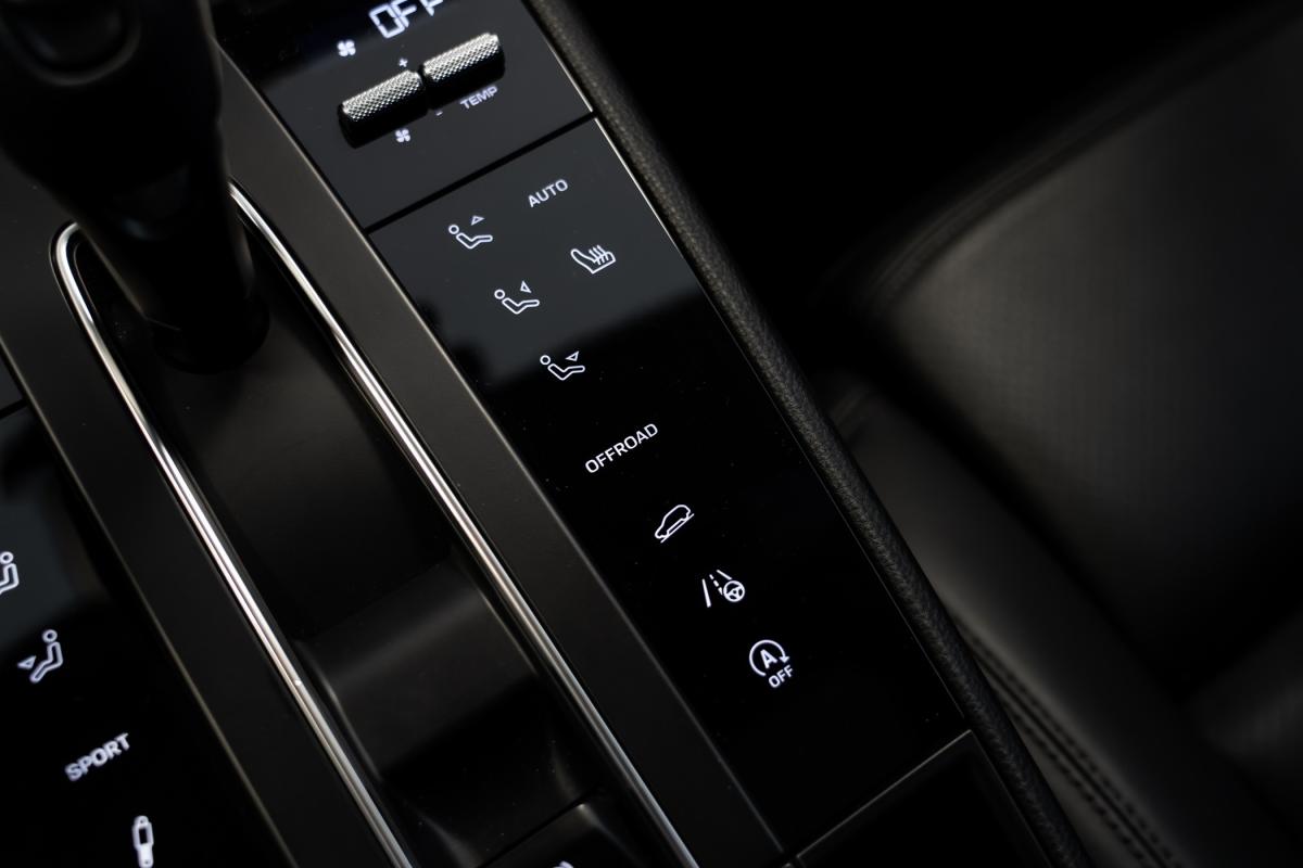 porsche-macan-2024-gasolina-1984cc