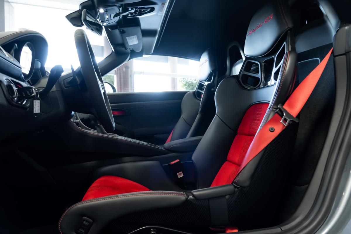 porsche-718-2024-gasolina-3996cc