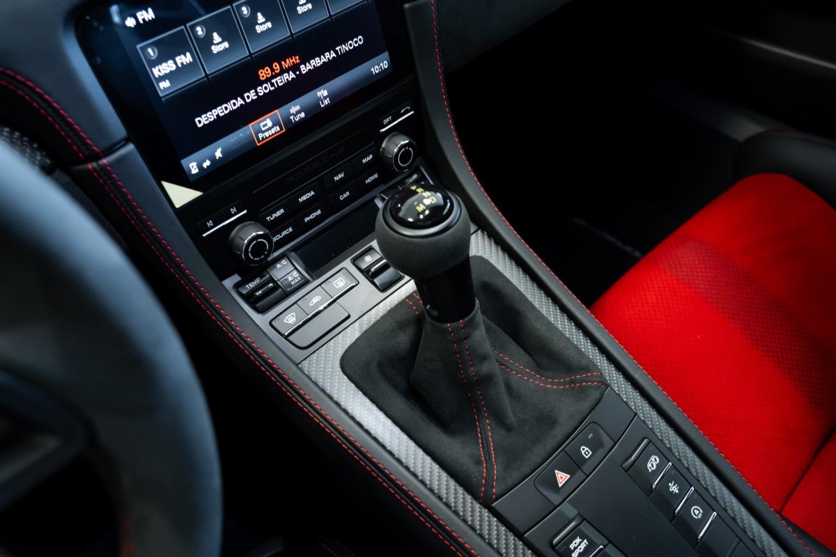 porsche-718-2024-gasolina-3996cc