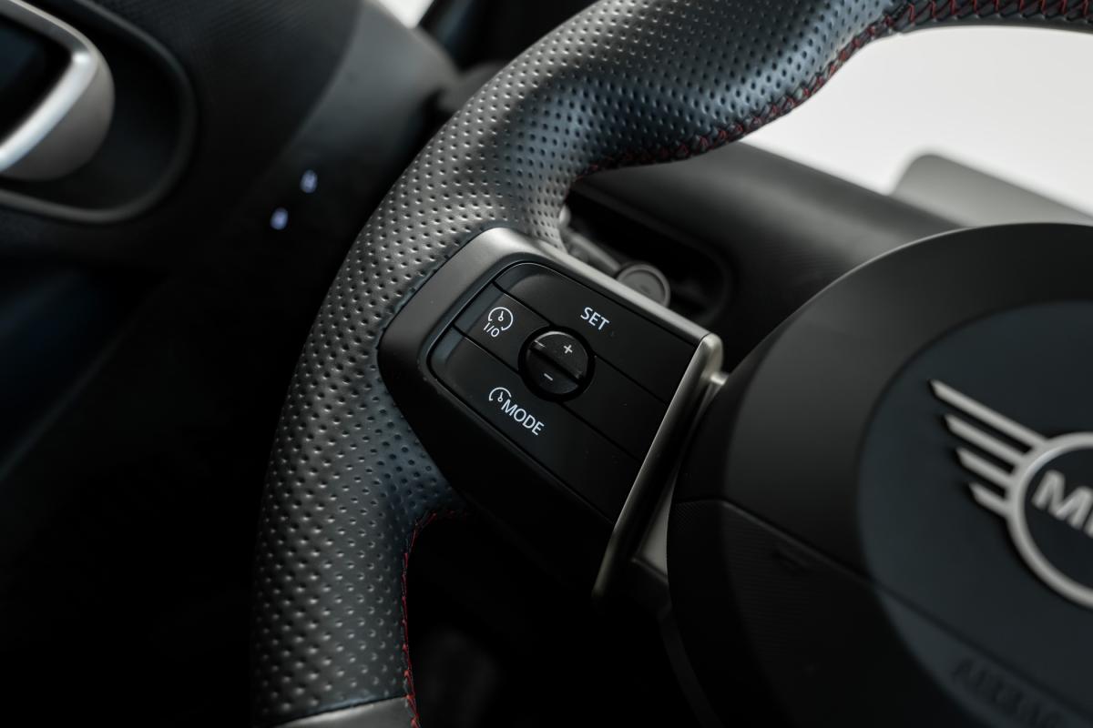 mini-cooper-2024-gasolina-1499cc