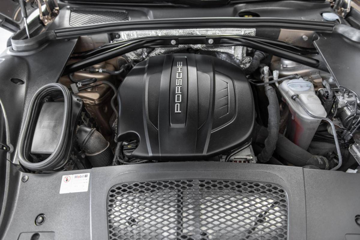 porsche-macan-2016-gasolina-1984cc