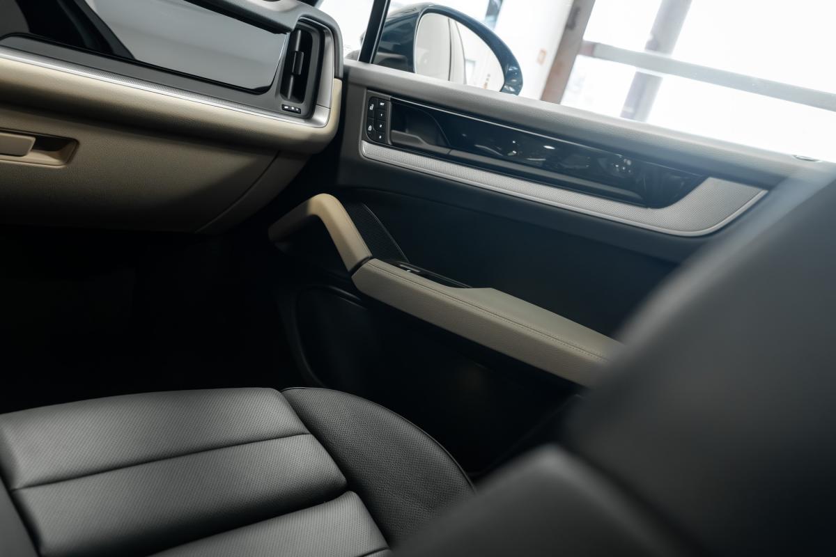 porsche-cayenne-2024-hibrido-a-gasolina-2995cc