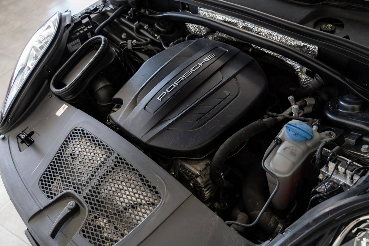 porsche-macan-2018-gasolina-1984cc