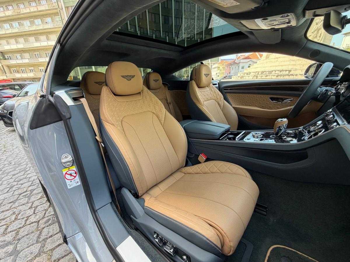 bentley-continental-2023-gasolina-3996cc