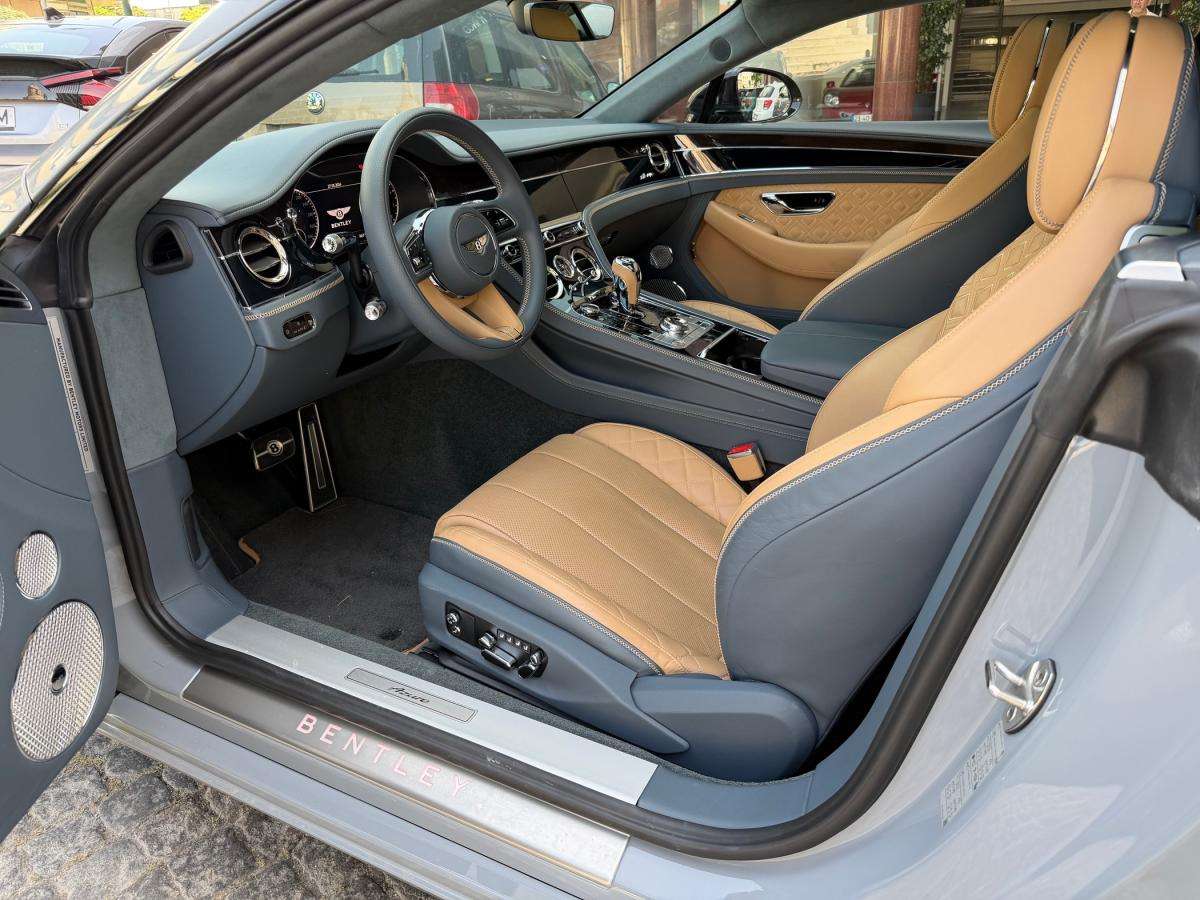 bentley-continental-2023-gasolina-3996cc
