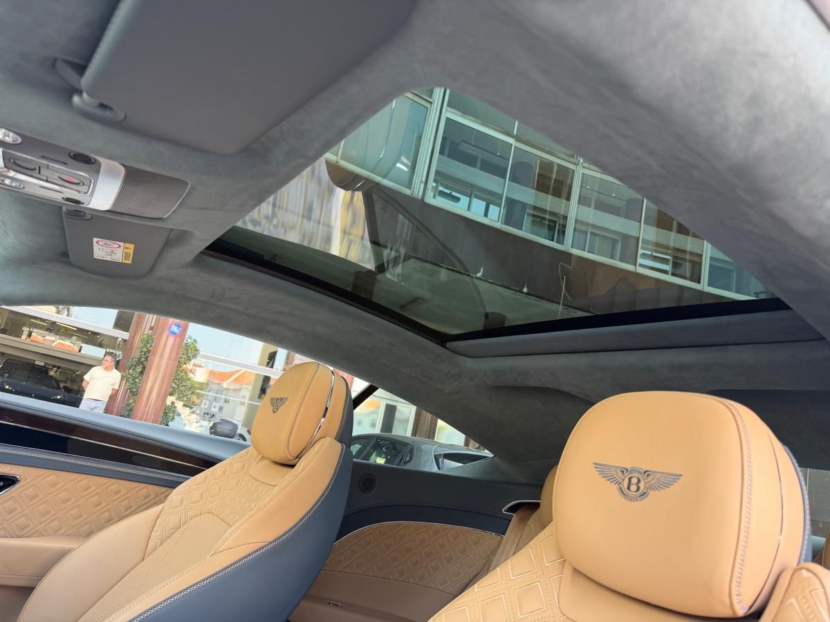 bentley-continental-2023-gasolina-3996cc