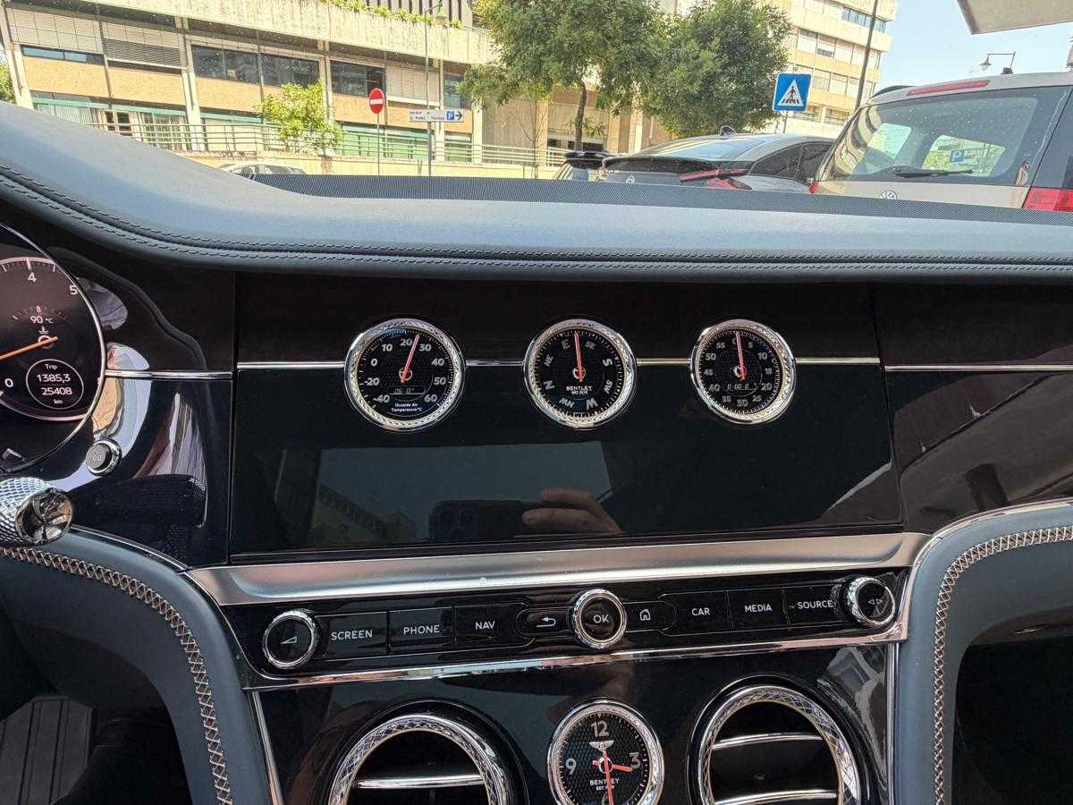 bentley-continental-2023-gasolina-3996cc