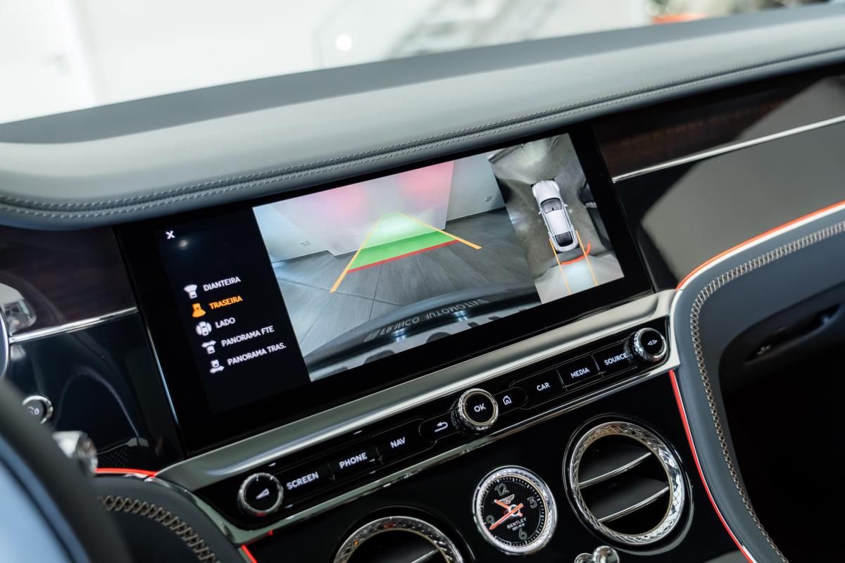 bentley-continental-2023-gasolina-3996cc