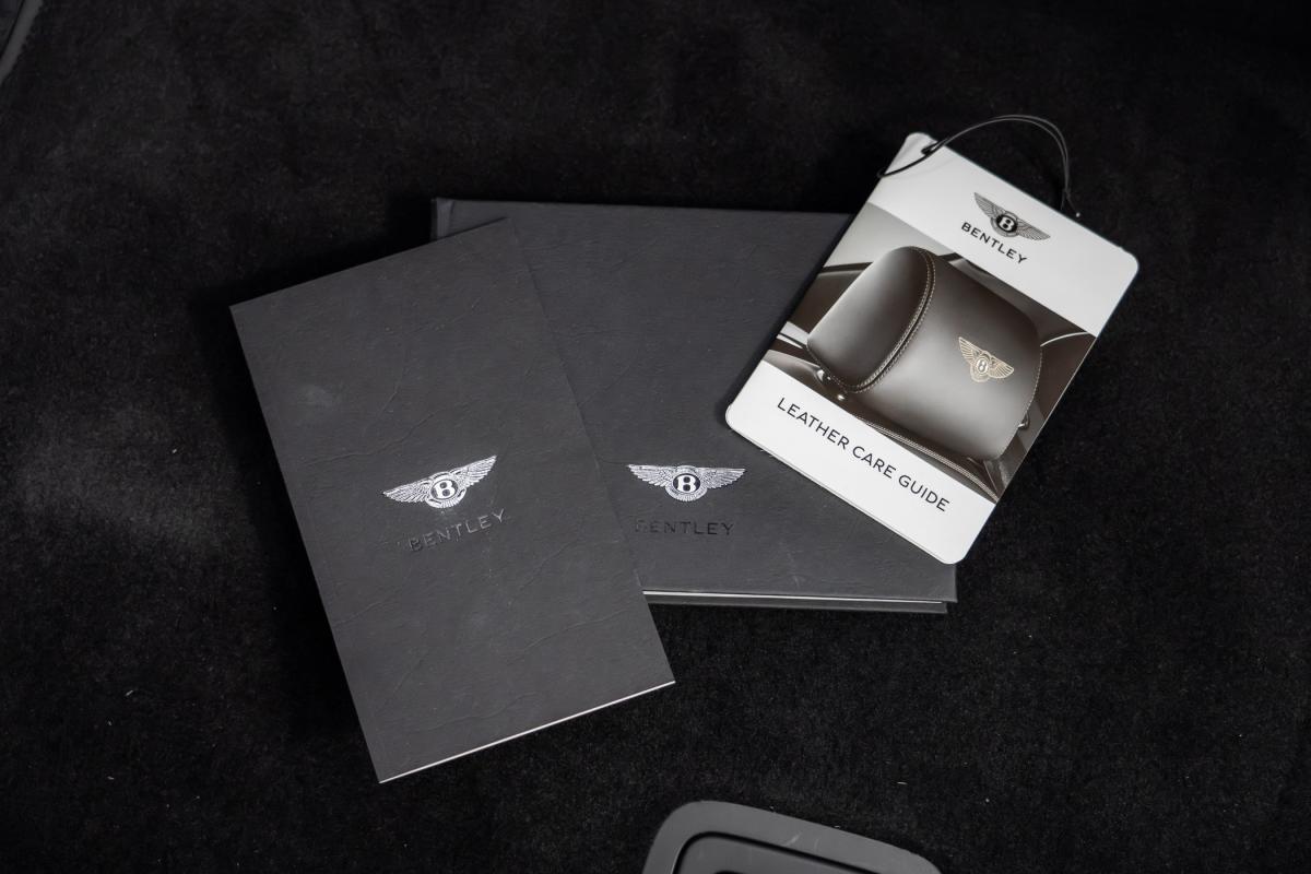 bentley-continental-2023-gasolina-3996cc