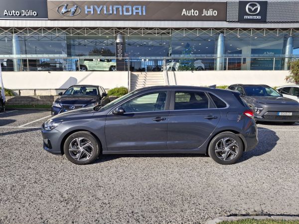 hyundai-i30-2022-gasolina-998cc