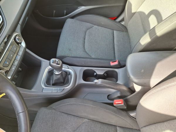 hyundai-i30-2022-gasolina-998cc