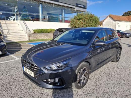 hyundai-i30-2022-gasolina-998cc