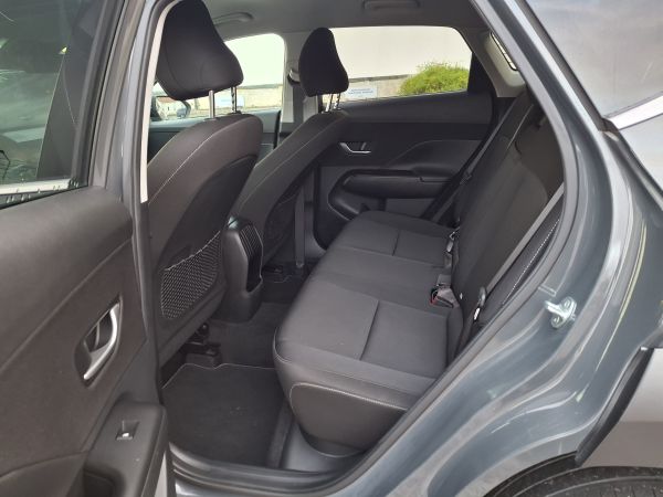 hyundai-kauai-2024-gasolina-998cc