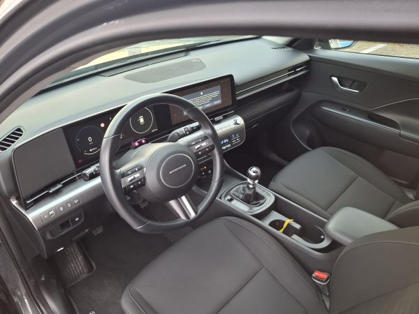 hyundai-kauai-2024-gasolina-998cc