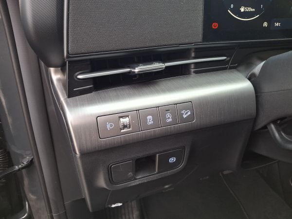 hyundai-kauai-2024-gasolina-998cc
