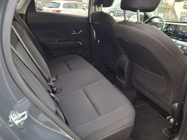 hyundai-kauai-2024-gasolina-998cc