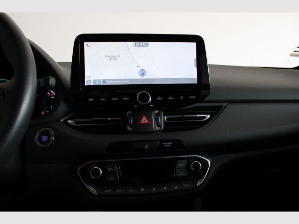 hyundai-i30-2021-diesel-1598cc