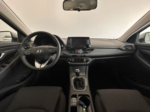hyundai-i30-2024-gasolina-998cc